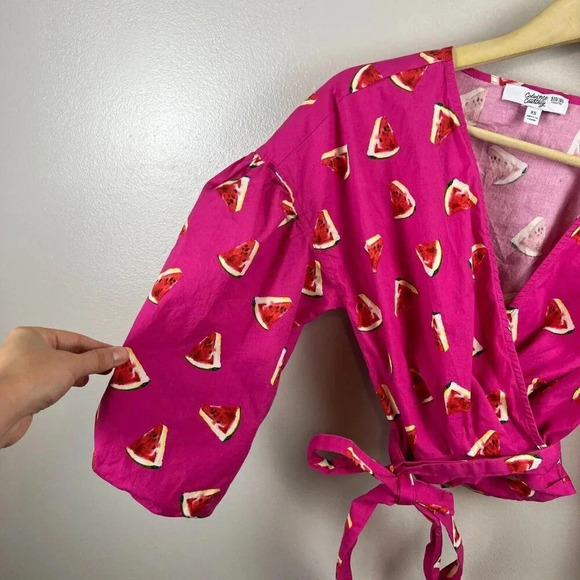 Color Me Courtney Emily Watermelon Wrap Top Size XS Pink Poplin Vacation Novelty - Picture 5 of 10